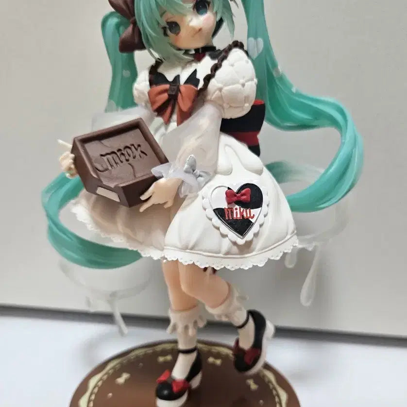 [BUNJANG] Hatsune Miku Prize Figure / 하츠네 미쿠 경품피규어