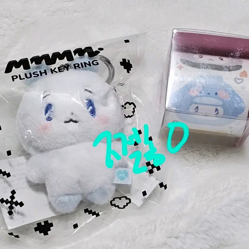 [SOLD OUT] 플레이브 몌무 키링&amp;므메미무 롤스티커 미개봉 일괄