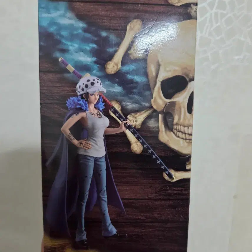 [BUNJANG] One Piece Trafalgar Law DXF Figure / 원피스 트라팔가 로우 DXF 피규어