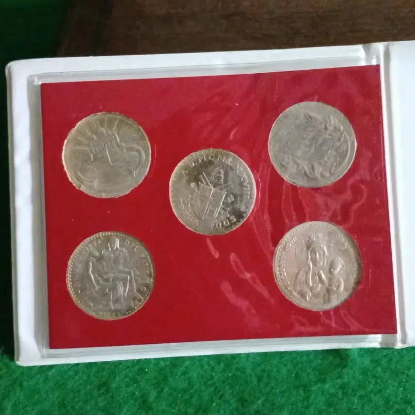[BUNJANG] Vatican Commemorative Medal Set (1939-1995) - 5-Medal Papal Collection / *1939~1995년 교황들을기념하는 바티칸 기념 메달5종 세트