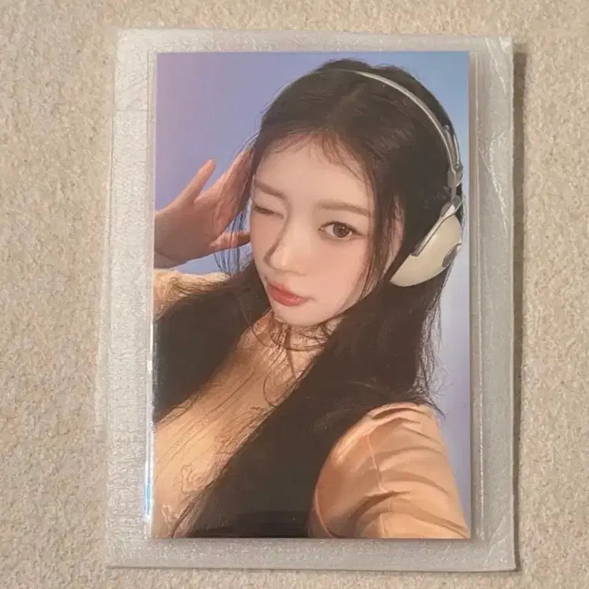 [BUNJANG] ILLIT Moka Headset Photocard Press Start MD POB / 아일릿 모카 헤드셋 포카 프레스 스타트 md 5만원 이상 구매 특전