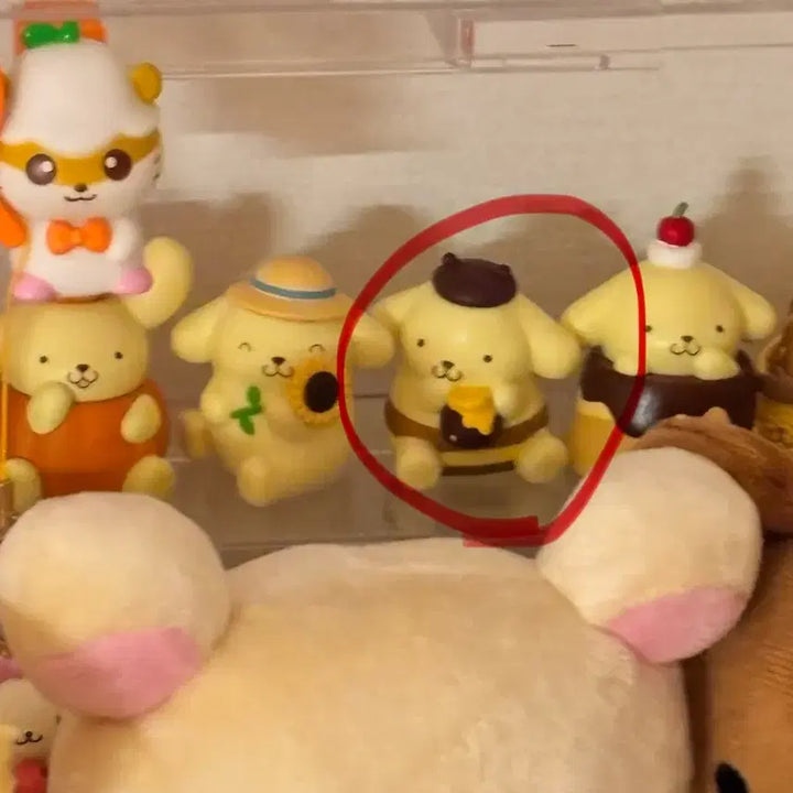 [BUNJANG] Pompompurin Honey Jar Gacha Figure / 2022 폼폼푸린 랜덤 꿀단지 벌꿀 피규어 가챠