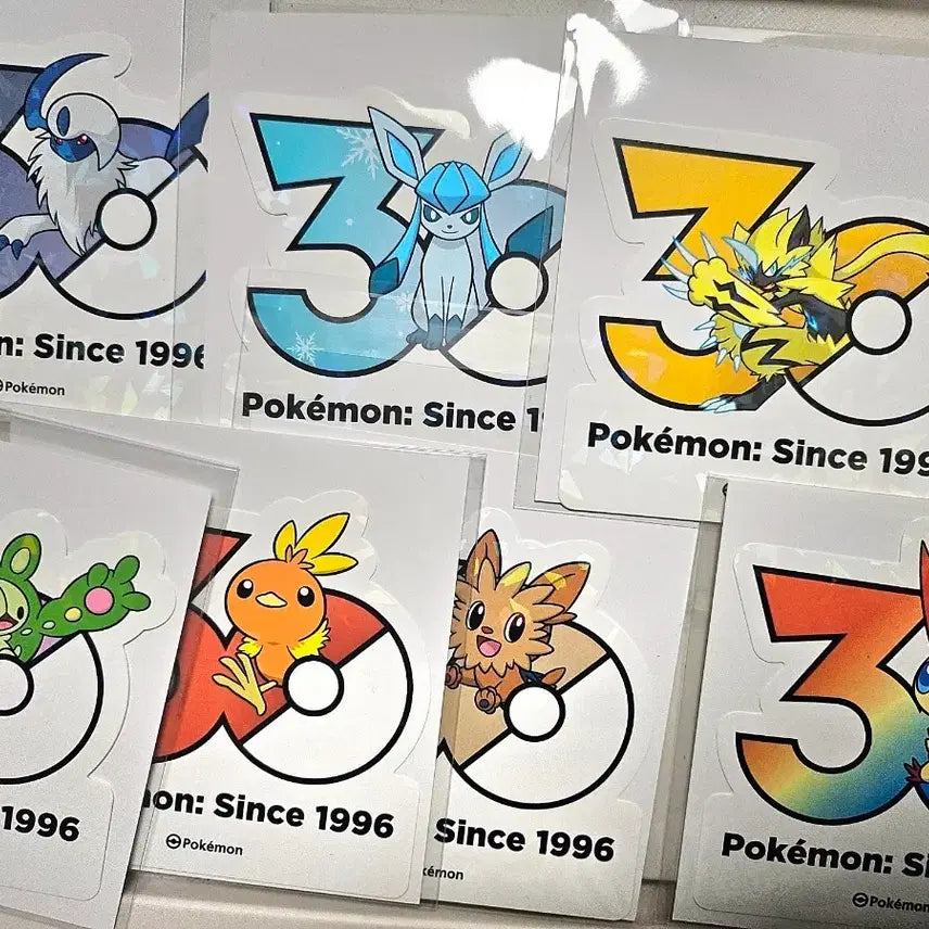 [BUNJANG] Pokemon 30th Anniversary Logo Sticker Set (Glaceon, Zeraora, Absol, Blaziken, Victini) / 세트)포켓몬 30주년 로고스티커 글레이시아 제라오라 앱솔 아차모 비크티니