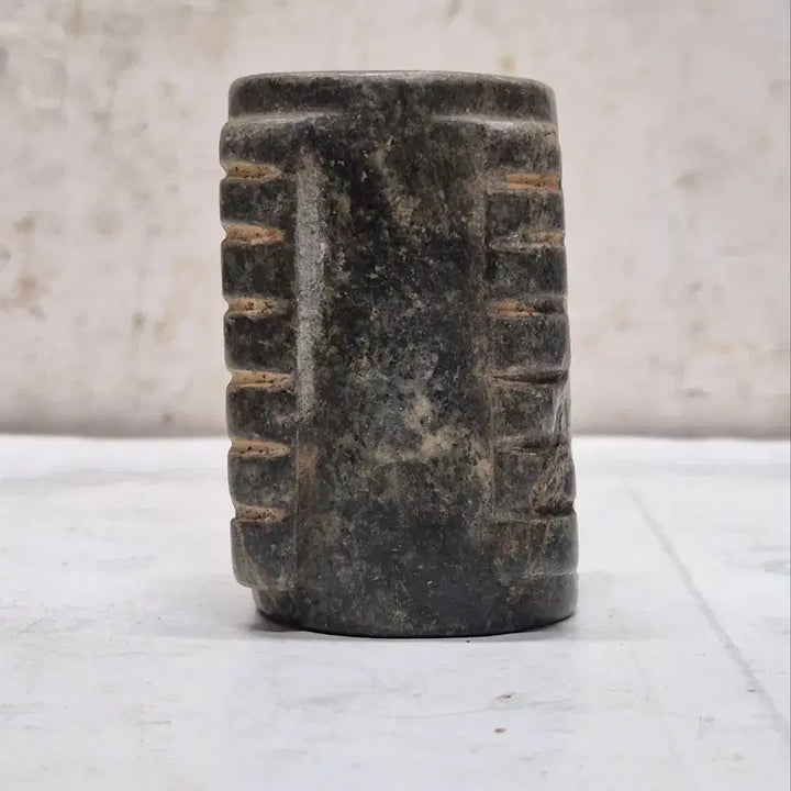 [BUNJANG] Hongshan Culture Magnet-Adhering Black Jade Artifact (C-614) / 자석이 붙는 홍산문화 흑피옥 소형 ( C - 614 )