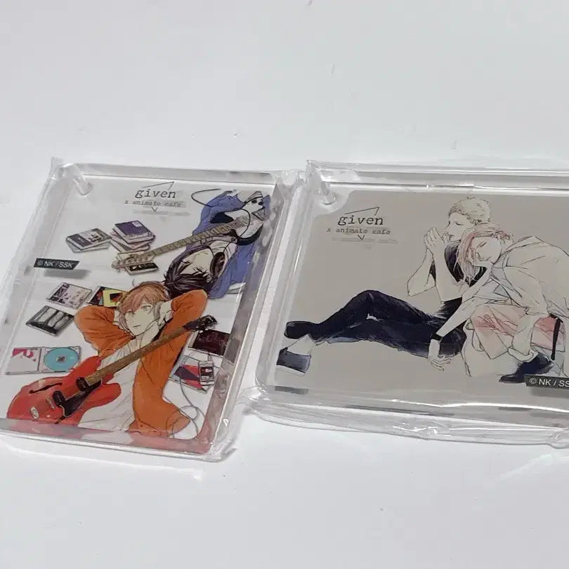 [BUNJANG] Given Animate Cafe Acrylic Collar Pins Bundle Set / 기븐 given 애니메이트카페 아크릴 코롯타 4개 일괄