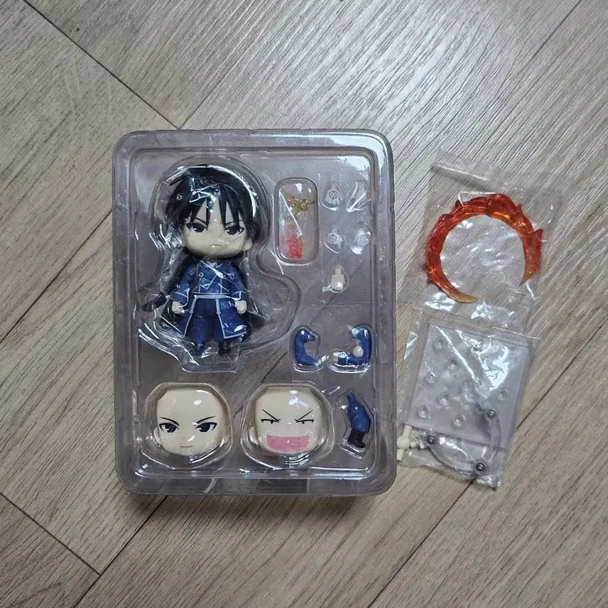 [BUNJANG] Fullmetal Alchemist Roy Mustang Nendoroid (POB Included) / 강철의 연금술사 로이 머스탱 넨도로이드(특전ㅇ)