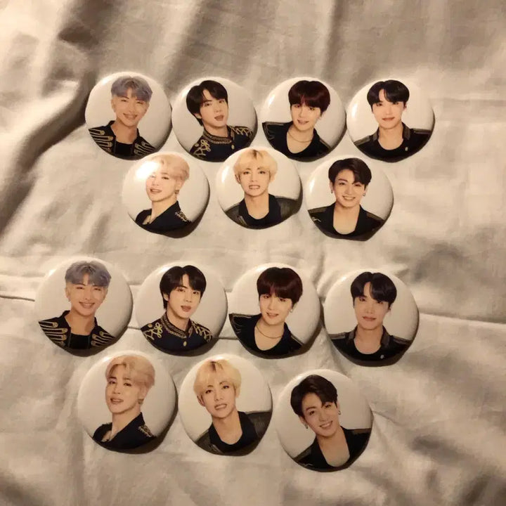 [BUNJANG] BTS Japan Official Special Edition "The Best of BTS" Concert Can Badge Bundle Set / bts japan 스픽콘 럽셀콘 일본 캔뱃지 일괄 방탄굿즈 방탄소년단