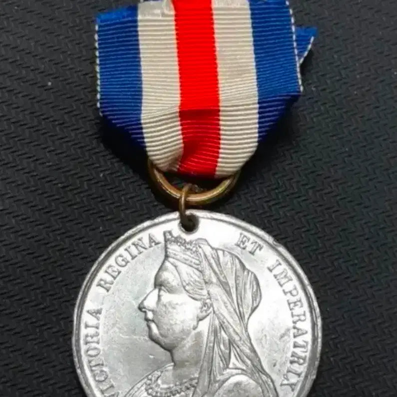 [BUNJANG] 1897 United Kingdom Victoria Diamond Jubilee Commemorative Coin / 영국 1897년 빅토리아 여왕 즉위 60주년 기념주화.주화 화폐 동전