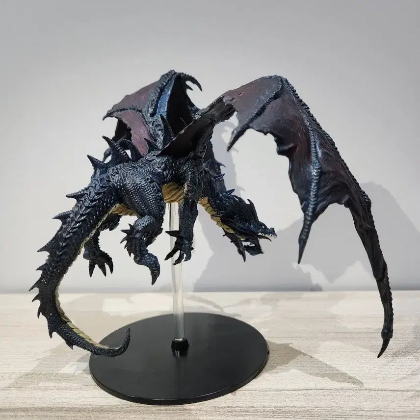 [SOLD OUT] DnD 던전 앤 드래곤스 바하무트 피규어