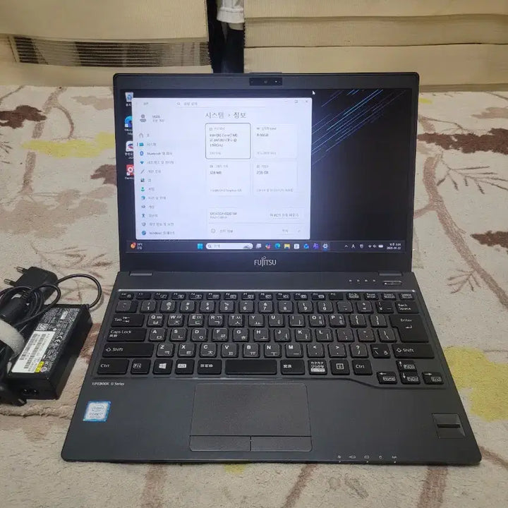 [BUNJANG] Fujitsu LIFEBOOK U938 Ultralight Laptop / FUJITSU LIFEBOOK U938 i7 8세대 초경량 노트북