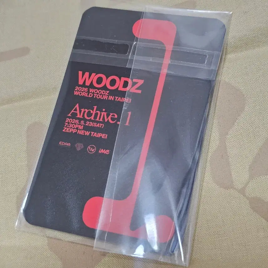 [BUNJANG] WOODZ World Tour Taipei Concert Photocard / WOODZ 월드투어 대만 콘서트 기념포카