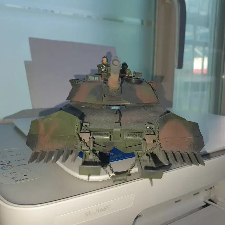 [BUNJANG] Mineclearing Tank Model Kit / 지뢰제거 전차