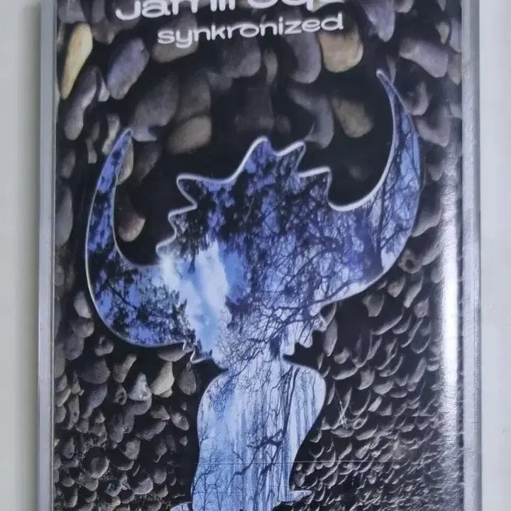 [BUNJANG] Jamiroquai Synkronized Cassette Tape (Unsealed) / 자미로콰이 Synkronized (개봉 카세트테이프)