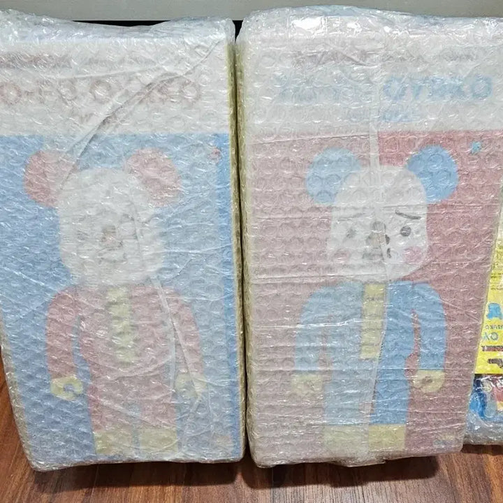 [BUNJANG] Tofu Oyako Be@rbrick Set 100% &amp; 400% (4 pieces, Sealed) / 태국 한정 토푸 오야코 100%+400% 베어브릭 세트 총 4개 미개봉