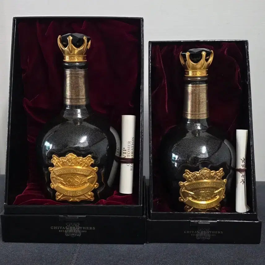 [BUNJANG] Royal Salute 38 Year Old Whisky Empty Bottles (700ml, 500ml) / 로얄살루트 38년 700ml, 500ml 위스키 공병