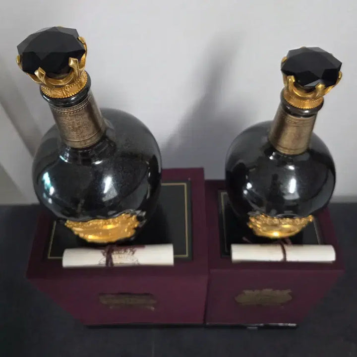 [BUNJANG] Royal Salute 38 Year Old Whisky Empty Bottles (700ml, 500ml) / 로얄살루트 38년 700ml, 500ml 위스키 공병