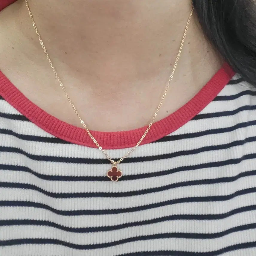 [BUNJANG] 18K Rose Gold Plated Sterling Silver 925 Clover Pendant Necklace / 실버 925에 로즈골드18k도금 목걸이