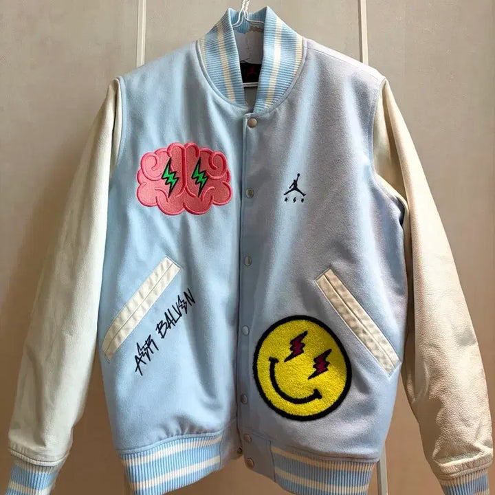 [BUNJANG] Jordan x J Balvin Varsity Jacket Celestial Blue (US M) / *새 제품* 조던 x 제이 발빈 바시티 자켓 셀레스틴 블루 (미국 M)
