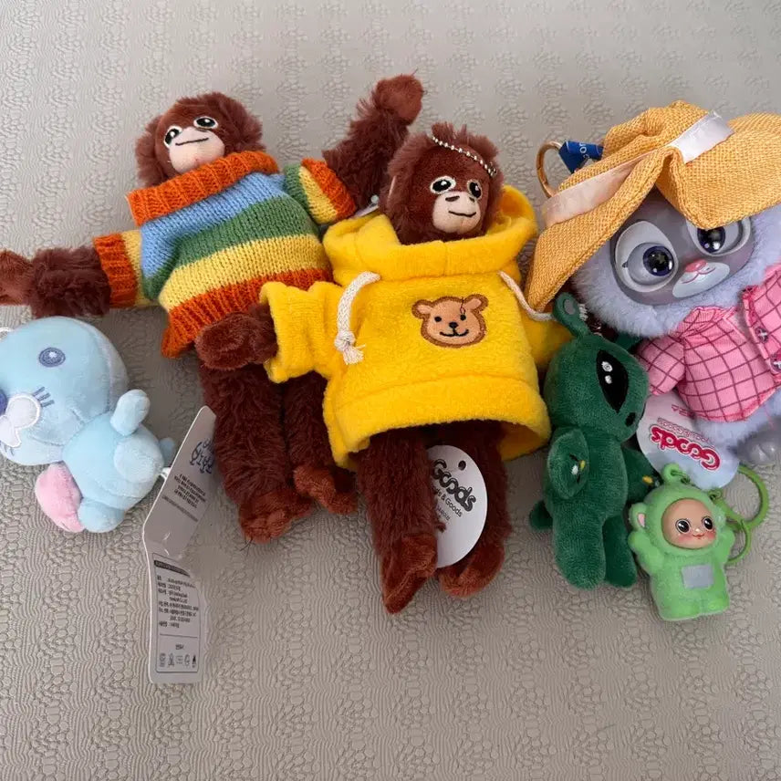 [BUNJANG] Plush Keychains Bundle Set (Zootopia, Bonobono, Alien) / 인형뽑기 인형 키링 새상품 일괄 5000원 ,주토피아 보노보노 외계인