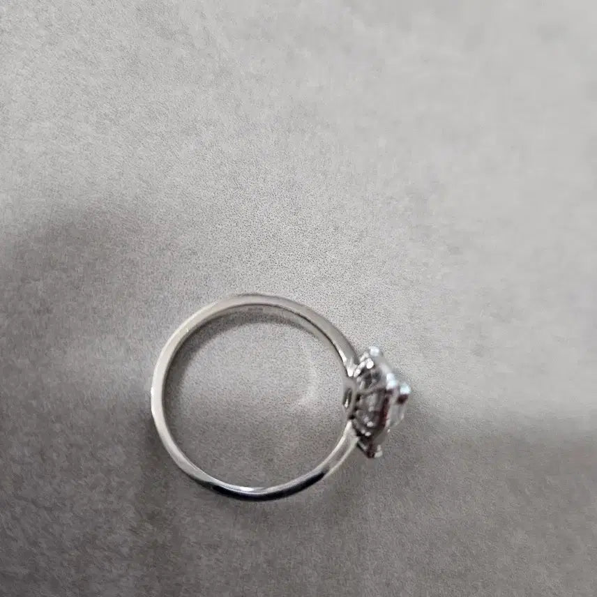 [BUNJANG] 1 Carat Marquise Cut Moissanite Ring / 1캐럿 마퀴즈컷 모이사나이트반지 새상품