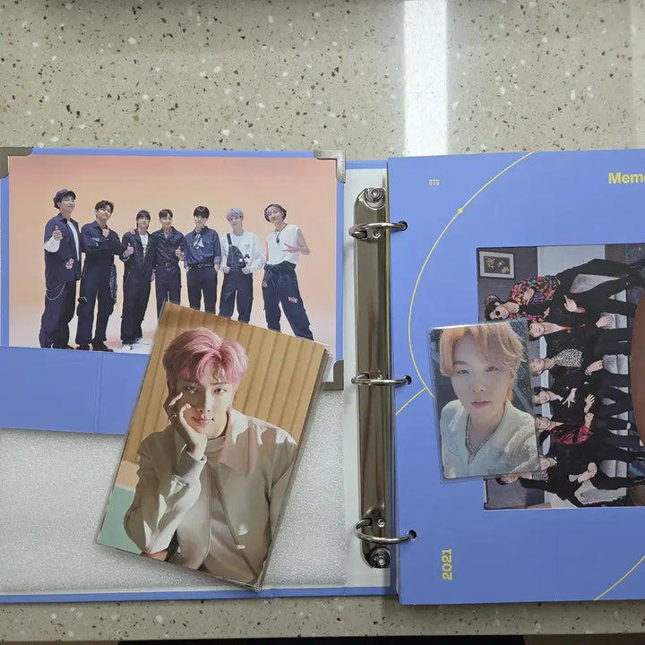 [BUNJANG] BTS 2021 Memories DVD Bundle Set (Photocard: Suga) / 일괄)방탄 2021 메모리즈 DVD 판매 (포카:슈가)해요.
