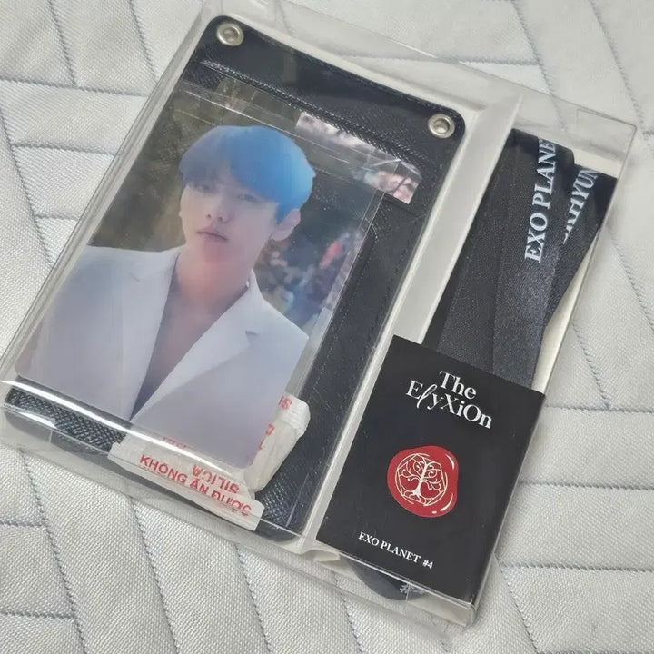 [BUNJANG] EXO Baekhyun Card Holder + Photocard Set / (새상품) 백현 카드지갑+포카세트