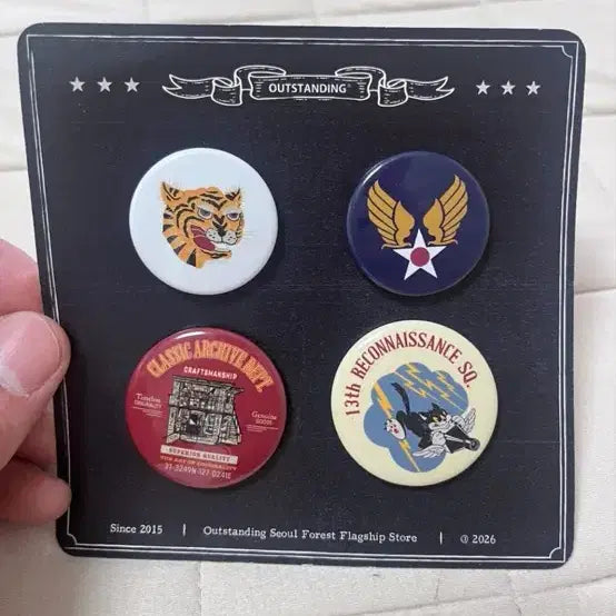 [BUNJANG] Outstanding Seoul Forest Flagship Store Badge Set / 아웃스탠딩 서울숲 플래그십 스토어 뱃지 세트