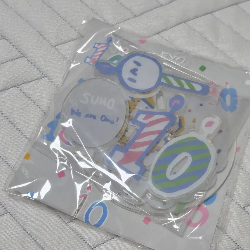 [BUNJANG] EXO Suho 10th Anniversary Acrylic Stand (No Photocard) / 수호 엑소 10주년 아크릴스탠드 (포카X)