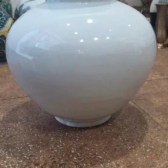 [SOLD OUT] 수곡 조흥민 선생 백자 두루미 문양 도자기