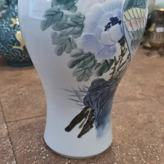 [SOLD OUT] 진당도예 화려한 양각 공작문 도자기