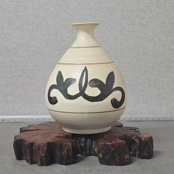 [SOLD OUT] 청파 이은구 계룡 분청 삼엽문 주병/잔세트