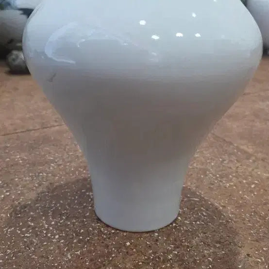 [SOLD OUT] 석광 김팔용 고풍스러운 산수화 도자기