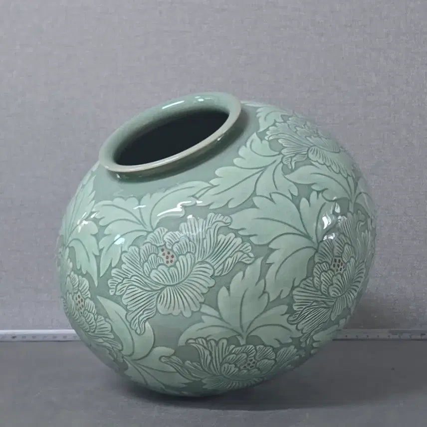 [SOLD OUT] 송남 신상호 청자 진사 모란문 호
