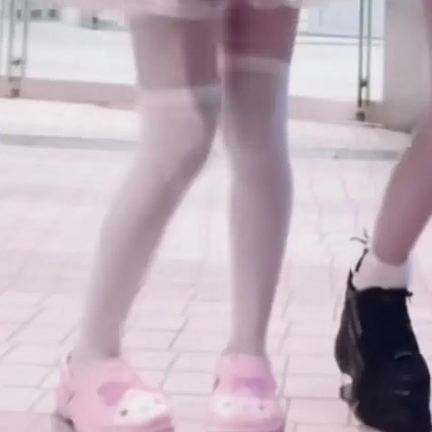 [BUNJANG] My Melody Platform Crocs / 마이멜로디 크록스 통굽 양산형지뢰계양지뢰 시허니마즈앙크루즈노에미리즈리사