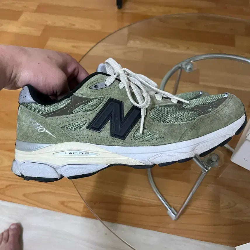 [BUNJANG] New Balance x JJJJound 990 Olive Sneakers / 뉴발 자운드 990 올리브