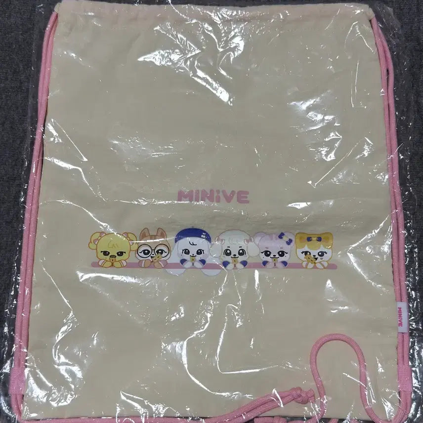 [BUNJANG] IVE MiniB String Bag / 아이브 미니브 스트링 백