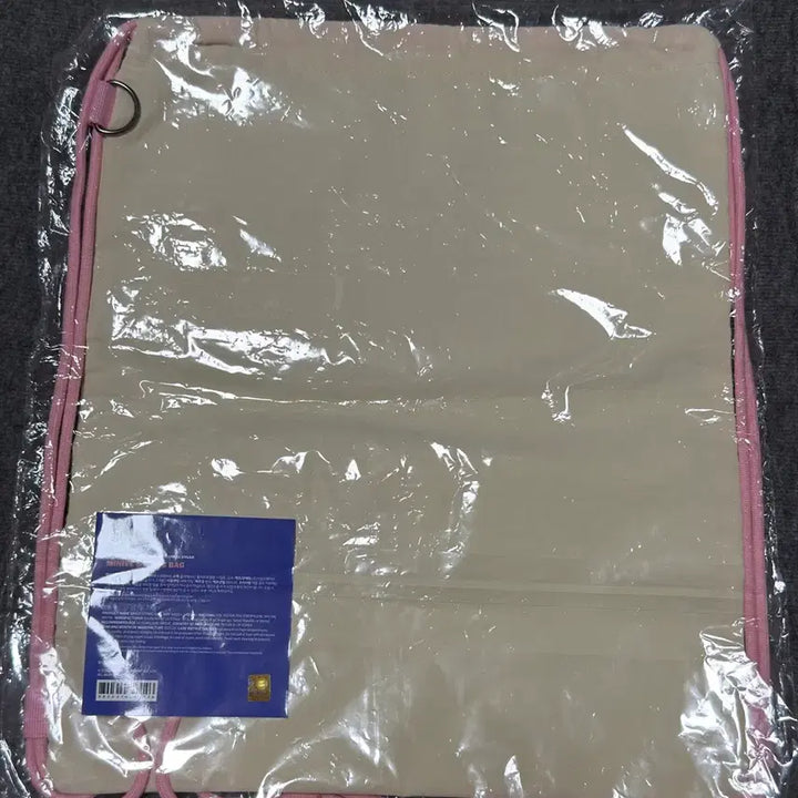 [BUNJANG] IVE MiniB String Bag / 아이브 미니브 스트링 백