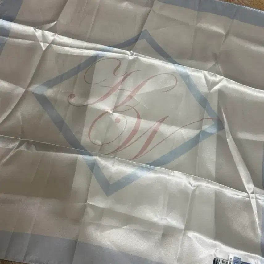 [BUNJANG] MONSTA X Hyungwon Fan-con MD Scarf (Light Color) + Photocard / 몬스타엑스 형원 팬콘 엠디 스카프 1장+포카증사
