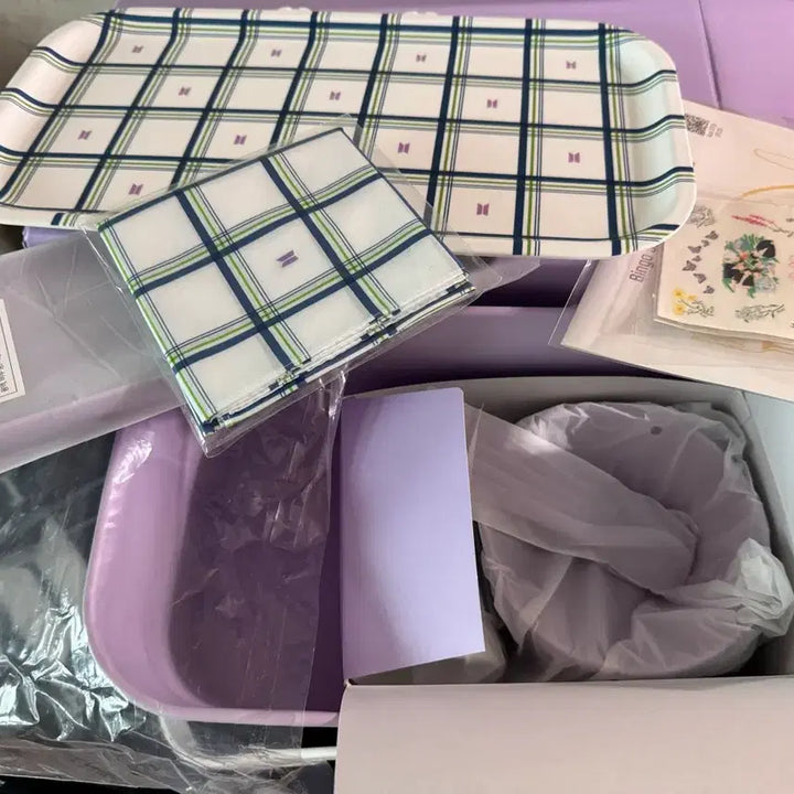 [BUNJANG] BTS Merch Box 