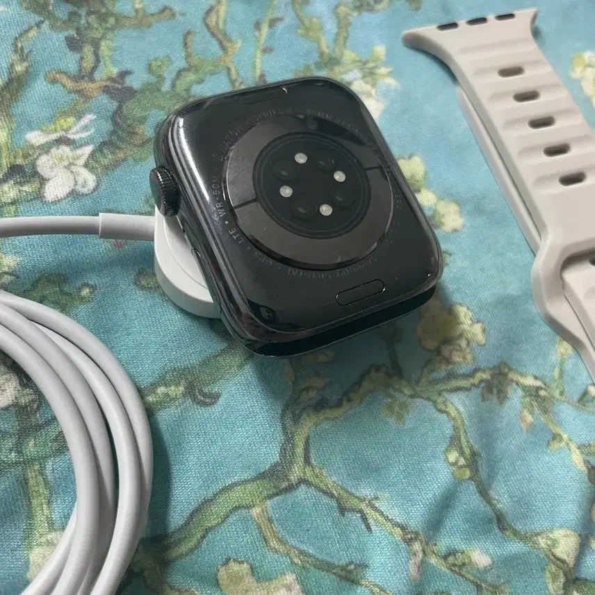 [BUNJANG] Apple Watch Series 8 Stainless Steel 45mm Graphite / 애플워치8스테인리스 45mm 그래파이트 SS급