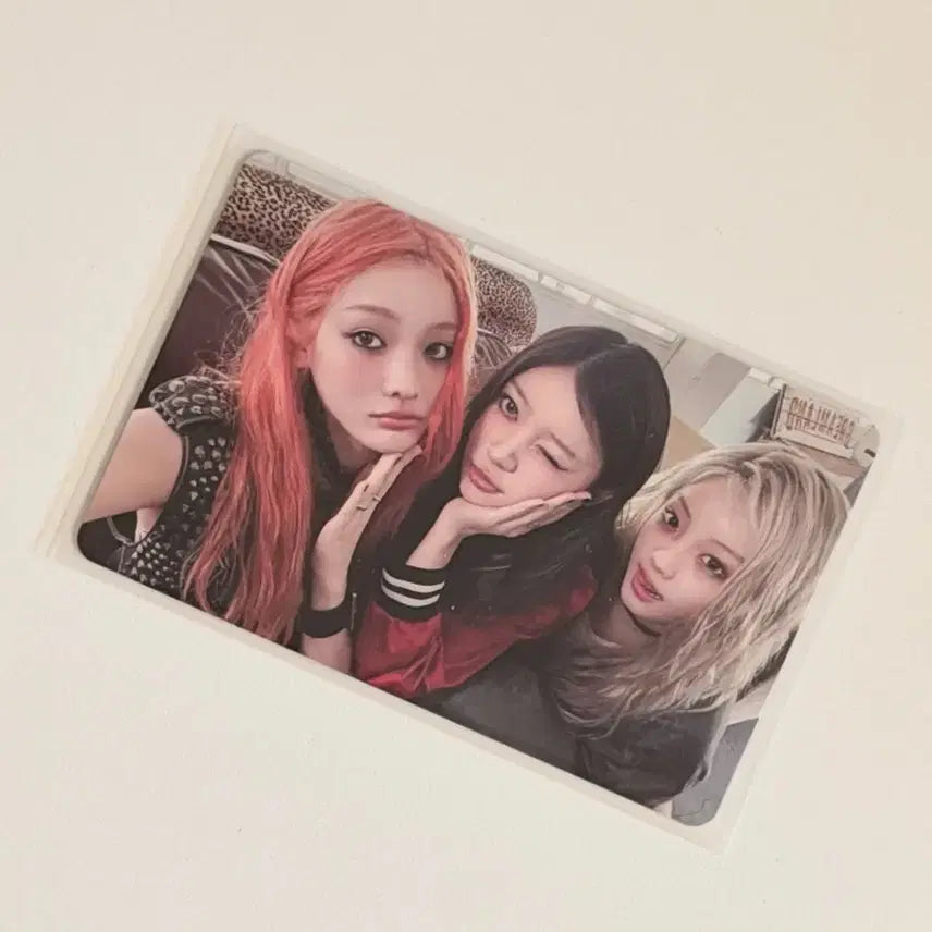 [BUNJANG] ILLIT Emoiz Moka Wonhee Iroha Unit Photocard Weverse Japan / 아일릿 포카 이모이즈 모카 원희 이로하 유닛 위버스 재팬