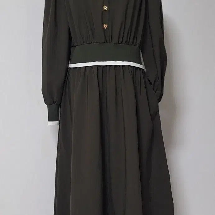 [BUNJANG] Four-Way Stretch Fabric Shirt Dress / 얇은 사방스판