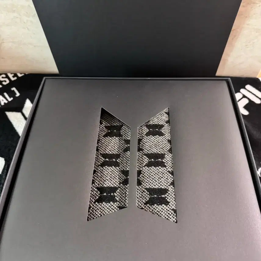[BUNJANG] BTS Merch Box 