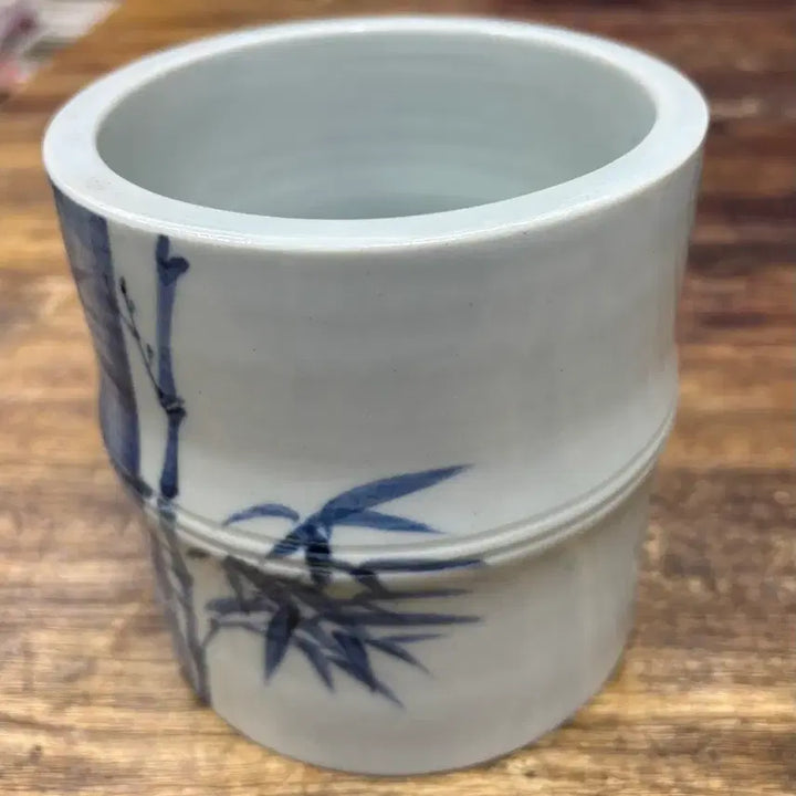 [BUNJANG] Andongho Celadon Porcelain Bamboo Motif Brush Holder / 안동호 청화백자 죽문 필통
