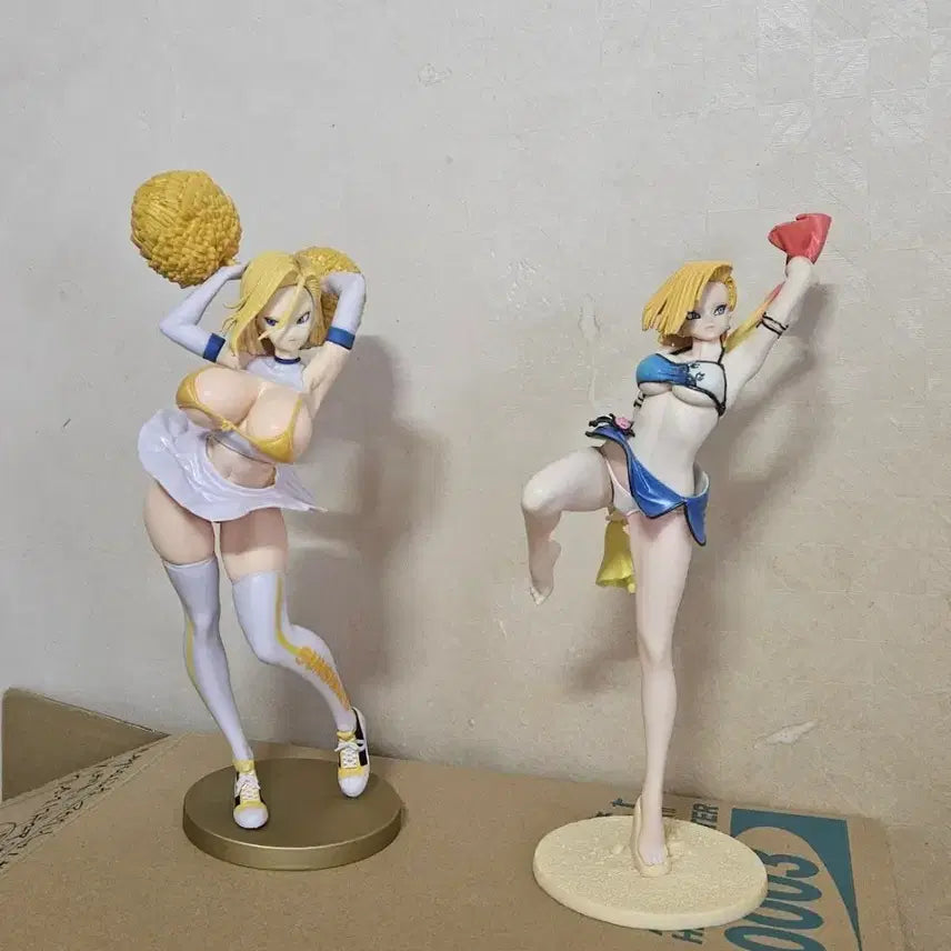[BUNJANG] Dragon Ball Android 18 Cheerleader Figure 2-Set (Repainted/Modified) / 리페인트/커스텀)드래곤볼 18호 치어리더 피규어 2종 세트