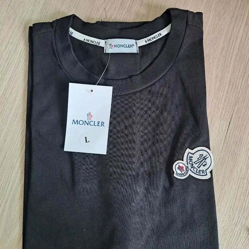 [BUNJANG] Moncler Short Sleeve T-Shirt Black / 몽클레어 반팔티 블랙
