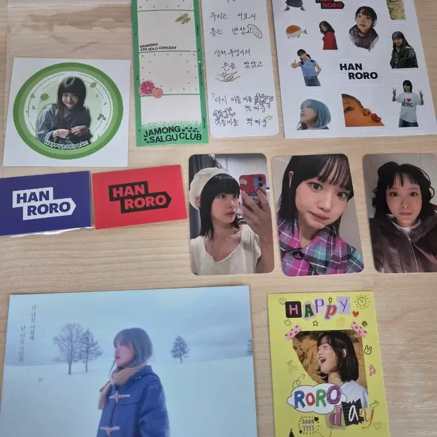 [SOLD OUT] 한로로 생일카페 굿즈 +콘서트 포토이즘