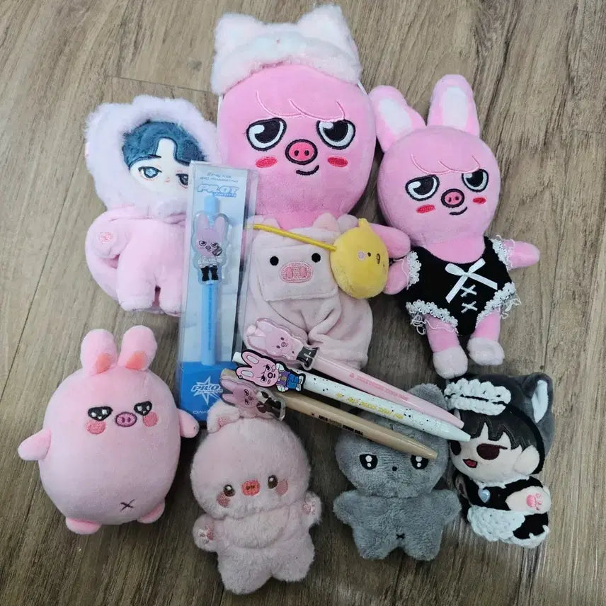 [SOLD OUT] 스트레이키즈 스키즈 창빈 돼끼 인형 일괄 양도
