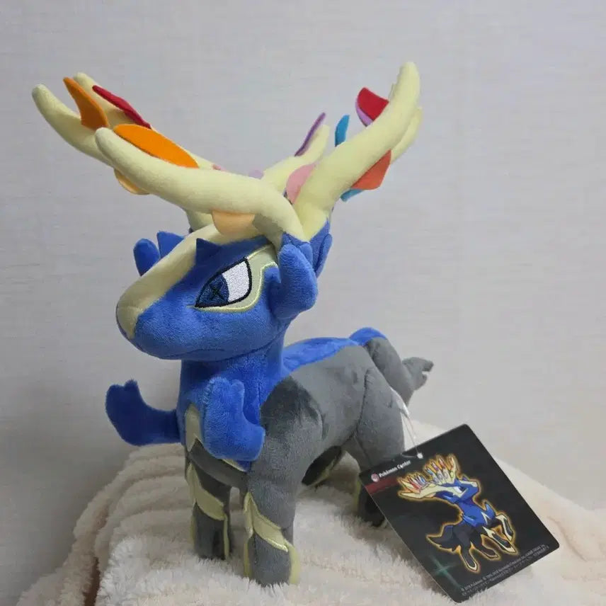 [SOLD OUT] [정품] 포켓몬 일포센 보스놀이 제르네아스 인형 누이