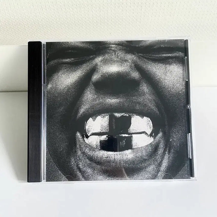 [SOLD OUT] Kanye west bully 커스텀 cd